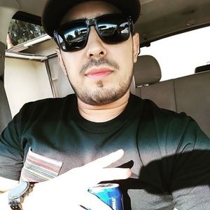 Meet your Posher, Luis